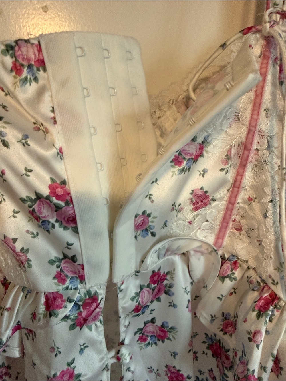 For Love and lemons that’s amore slip dress - Picture 9 of 12